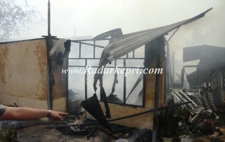 Rumah H Danur yang habis dilalap api pada Sabtu 15 Juni 2013 sekitar pukul 13 28 Wib.