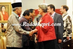 Gubernur Kepri, Muhammad Sani ketika menghadiri hari Anti Korupsi di Jakarta.