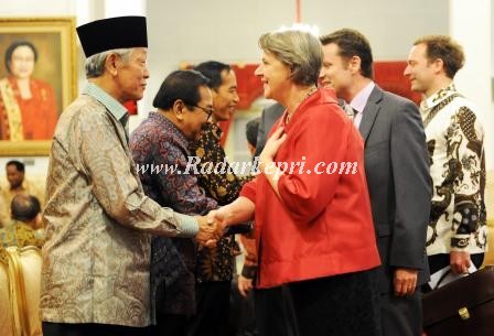 Gubernur Kepri, Muhammad Sani ketika menghadiri hari Anti Korupsi di Jakarta.