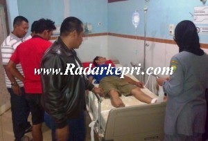 Tersangka Af, pembunuh Novita Sari di RSUD Dabosingkep mendapat perawatan medis karena mencoba bunuh diri.