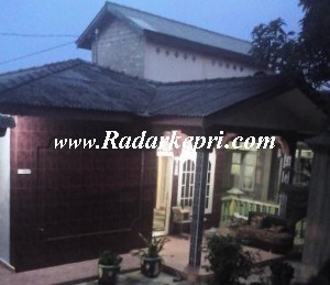 Dirumah inilah kopra Joko, anggota TNI AL Tanjungpinang tewas gantung diri