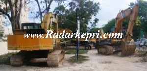 Inilah alat berat yang di pilice line Bappedal Kota Batam
