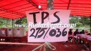TPS 275-036 yang menggelar pencoblosan ulang pada Minggu 13 April 2014.