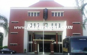 Kantor Kejari Batam yang megah namun tak serius usut kasus korupsi.