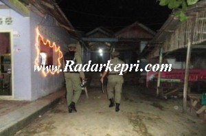 Razia tim gabungan di lokalisasi kilometer 15 Tanjungpinang.