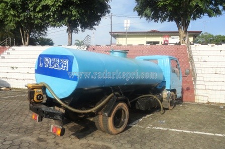 Inilah mobil tanki yang diduga milik anggota DPRD Kota Tanjungpinang.