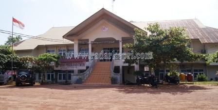 Kantor Dinas PU Kota Tanjungpinang di Jl Peralatan, Batu 7.