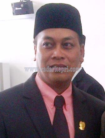 Muhamad Nizar S Sos, ketua DPRD Lingga