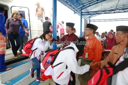 Wawako Tanjungpinang, H Syahrul S Pd menyambut kepulangan atlit yang bertanding di Porprov Kepri III.