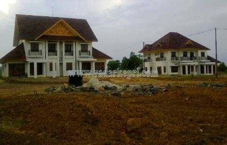 Rumah dinas jabatan ketua DPRD Tanjungpinang yang dibangun tahun 2012 lalu, namun sampai hari ini tak kunjung ditenpati.