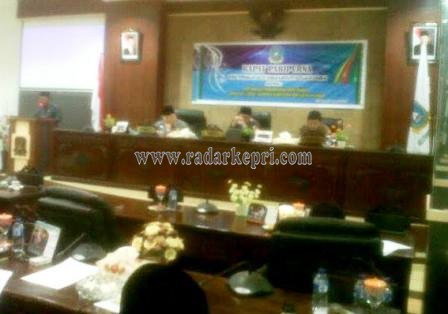 Rapat paripurna DPRD Anambas pengesahan 6 Ranperda.