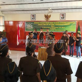 Sertijab dan pisah sambut Kasi Pidsus Kejari Tanjungpinang, Jumat (19/02).