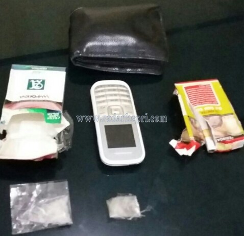 Inilah barang bukti narkoba jenis Sabu yang ditangkap Polres Bintan dari warga Kecamatan Tanjungpinang Timur, Jumat (01/04) malam.