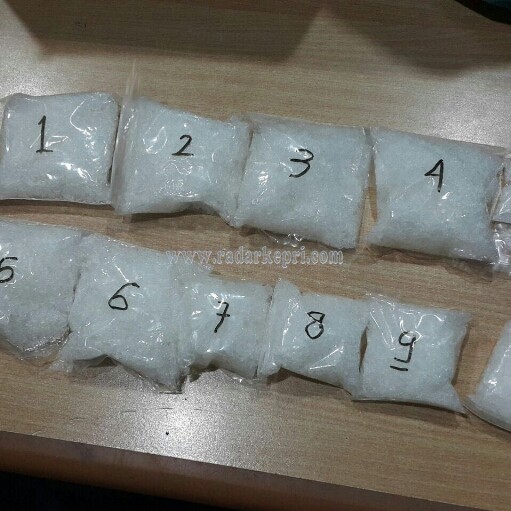 Inilah barang bukti narkoba jenis sabu yang diamankan polisi, Selasa (04/05).