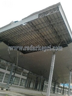 Beginilah kondisi bangunan pelabuhan Internasional Dompak.